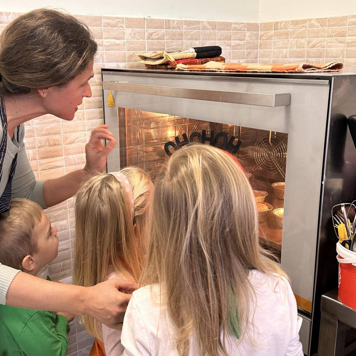 Fun kids’ pastry workshop. Bake, learn and smile