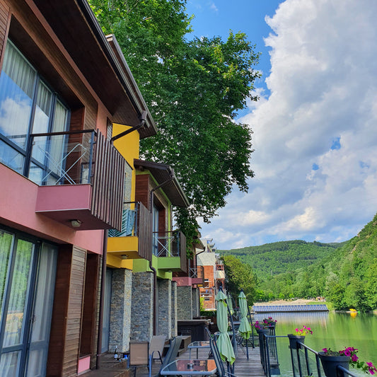 Weekday overnight stay at the Waterside houses for two. Ognyanovo