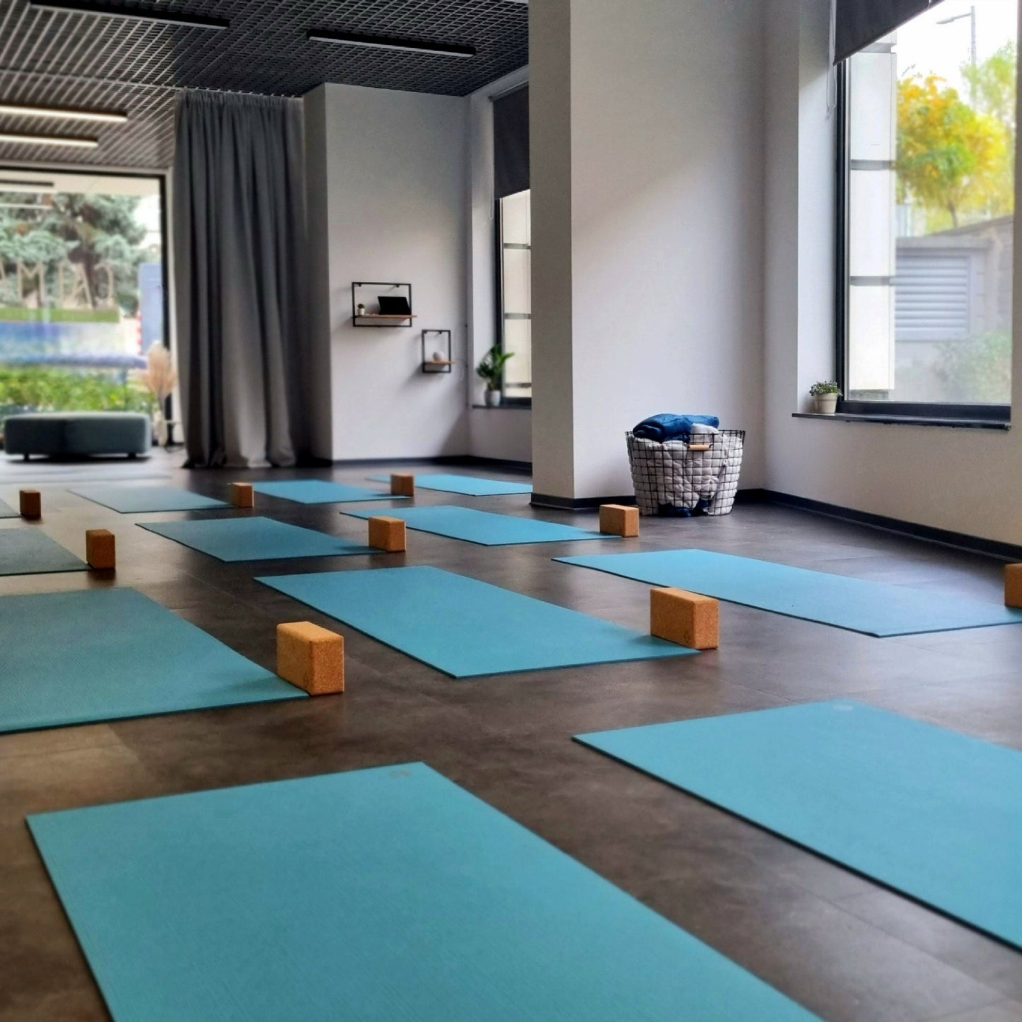 Balance for mind and body. Yoga classes of your choice