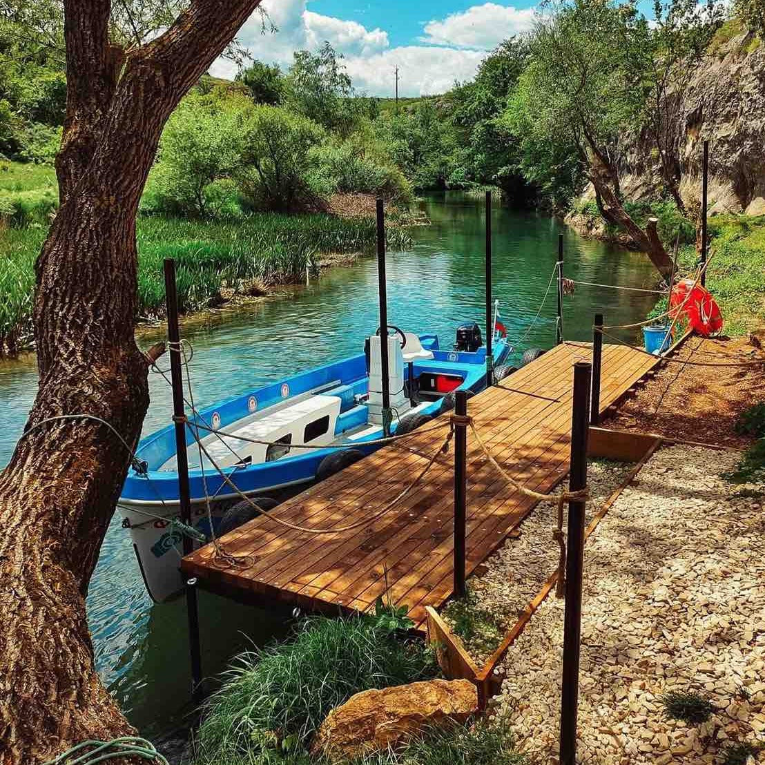 Luxury, spa and boat trip for two in Diplomat Plaza