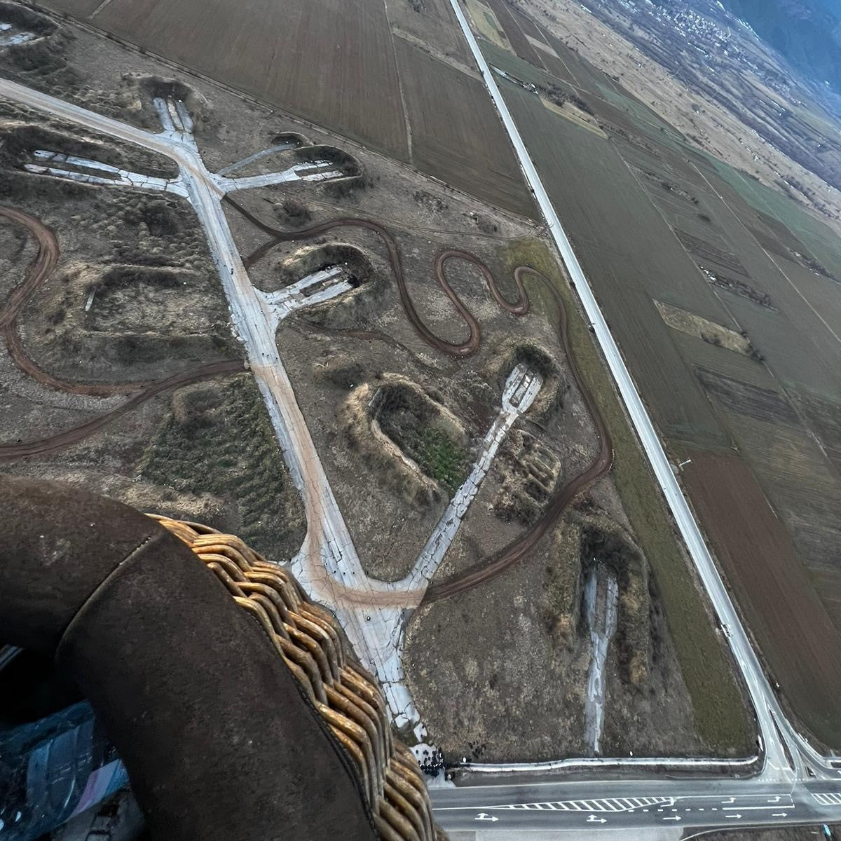 Panoramic balloon ascent and HD camera shooting on a location of your choice