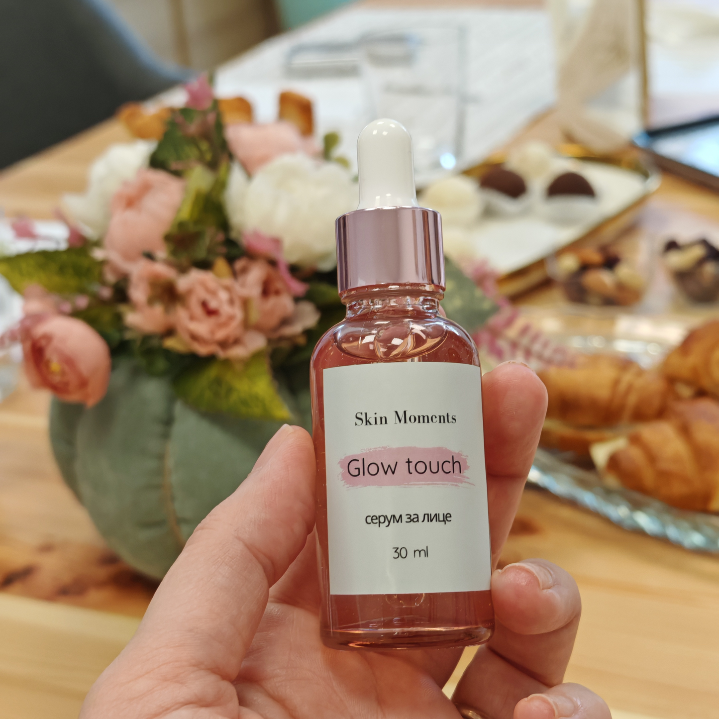Thematic cosmetic workshop. Create a luxurious facial product in a unique atmosphere.