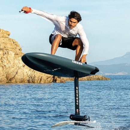 Water adrenaline. Efoil surfing on Iskar dam