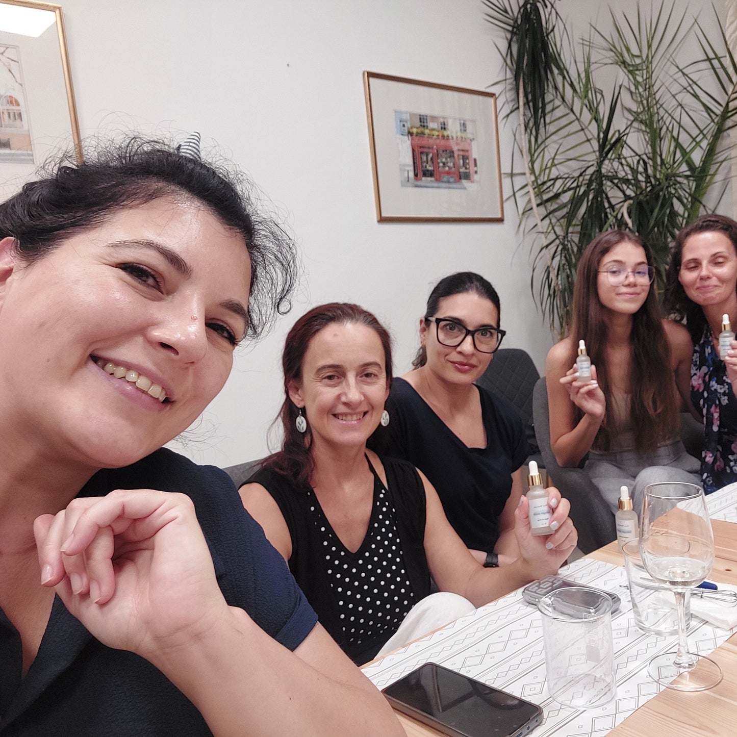 Cosmetic workshop: Create your own personalized super face serum