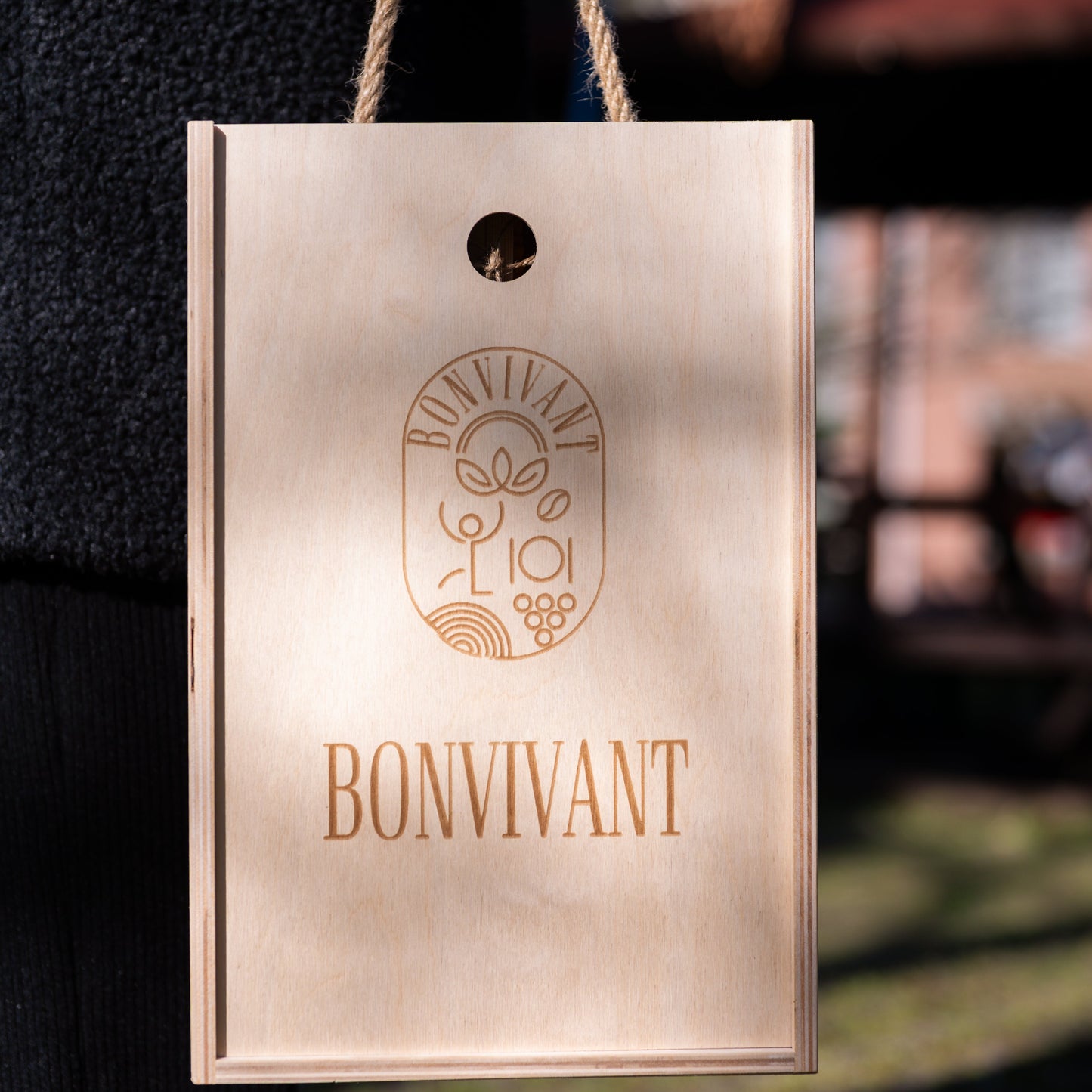 The perfect gift combination. Wine and chocolate for true connoisseurs