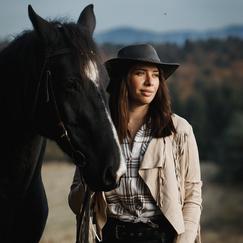 Create beautiful photos and unforgettable memories with an equine photoshoot. Borovets
