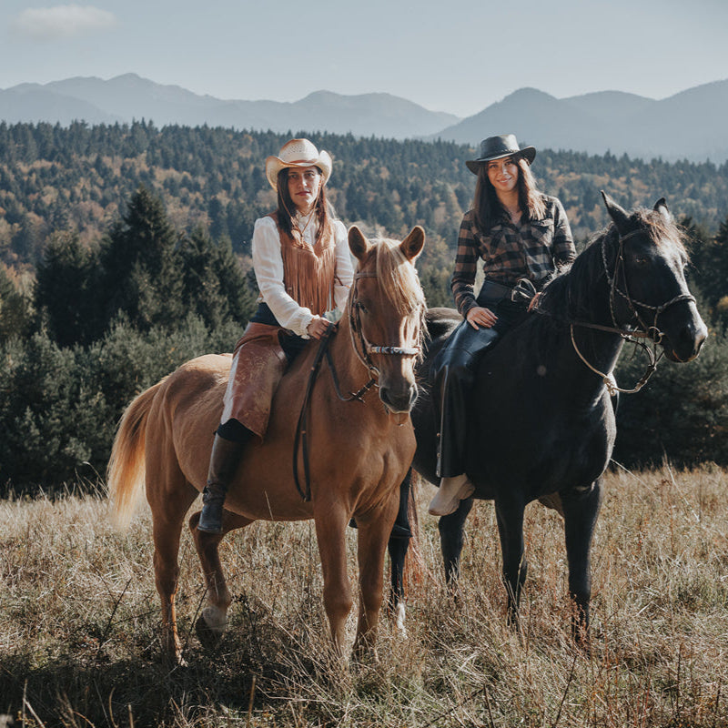 Create beautiful photos and unforgettable memories with an equine photoshoot. Borovets