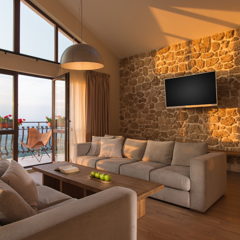 Wine tour and gourmet for two in a boutique winery Zaara Estate