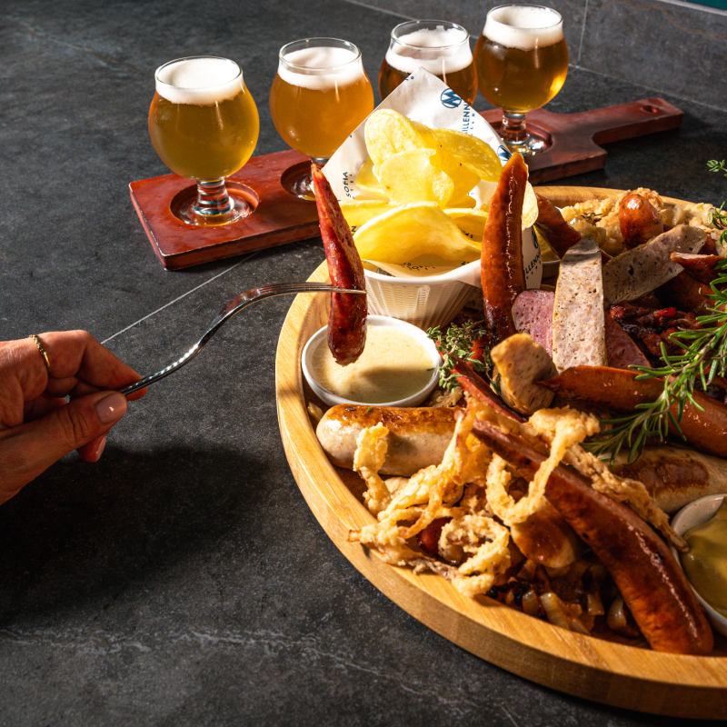 Have some beer in "Vienna"? A thematic tasting for two