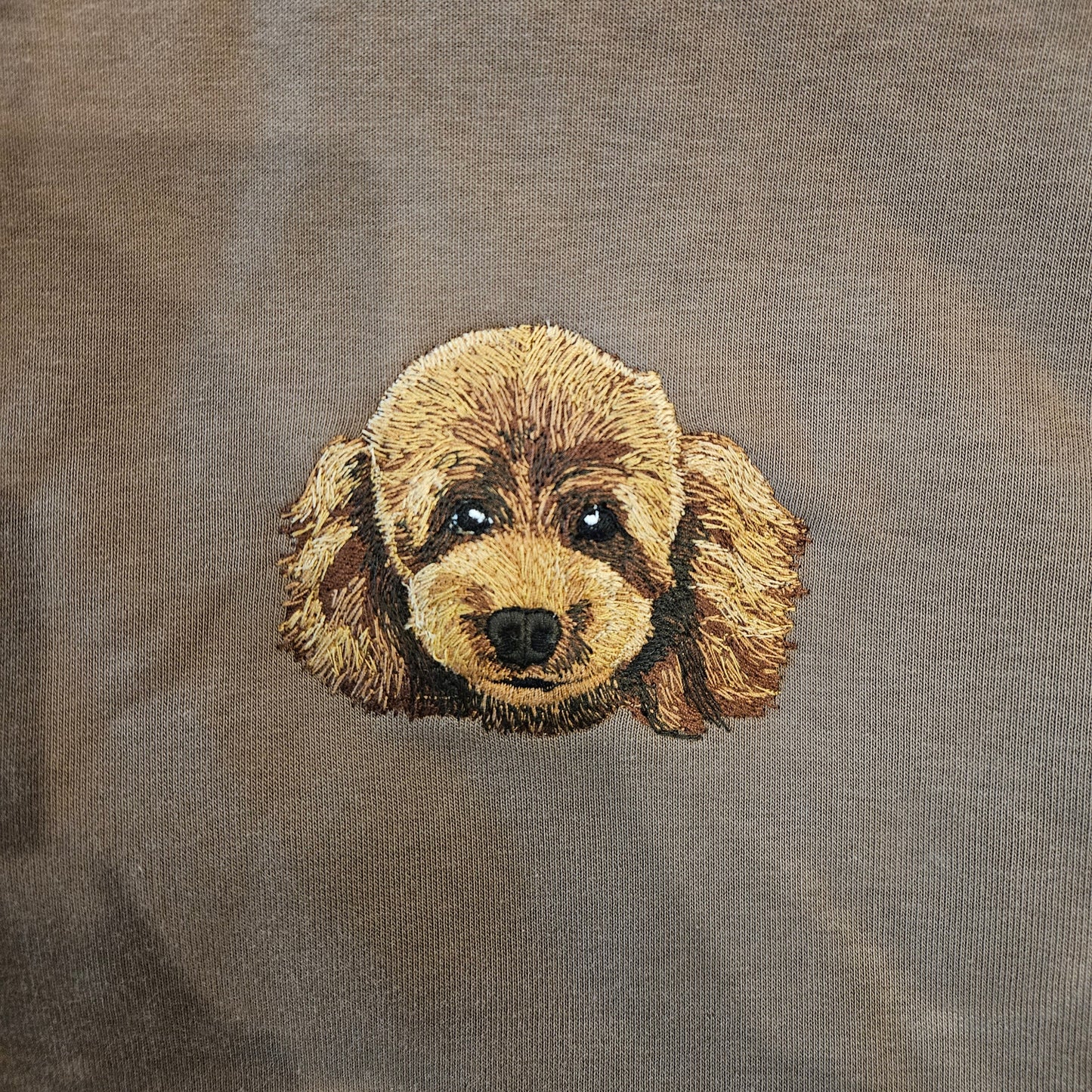Emotion in Embroidery – Car or Pet on a Hoodie or as a Framed Artwork