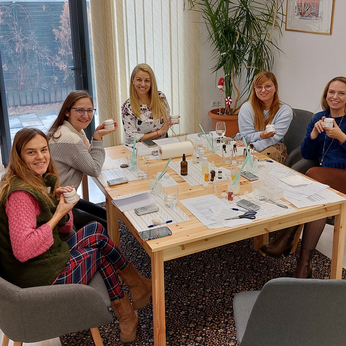 Celebrate in a different and memorable way - with a personal cream workshop!
