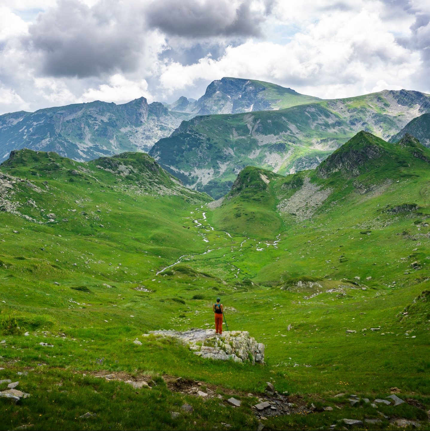 Панорамна гледка на път към Урдините езера