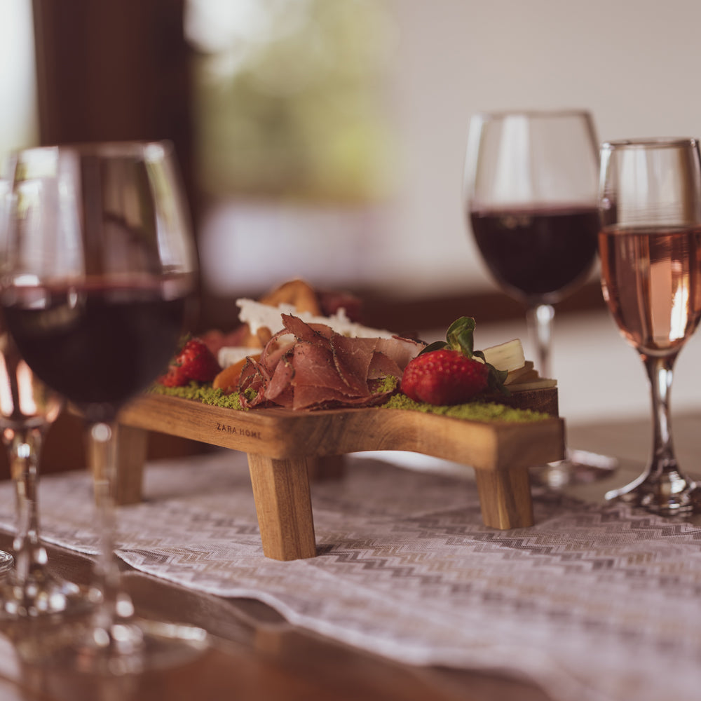 Wine tasting tour in Windy Hills
