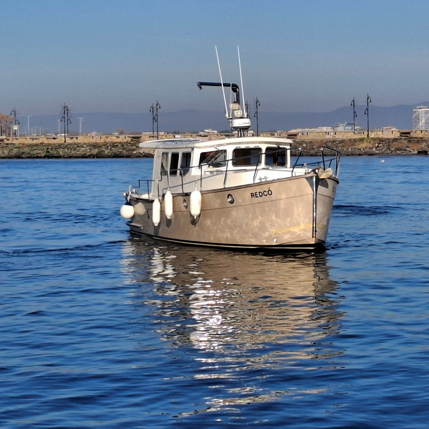 Romance on board motor yacht Miss Melody. Nessebar