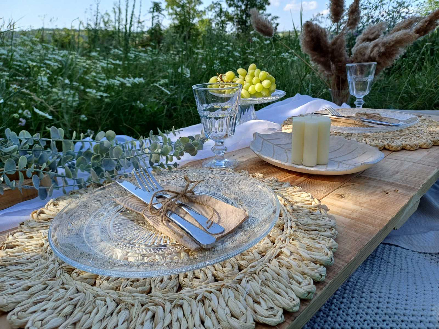 A romantic picnic near Veliko Tarnovo or Gabrovo