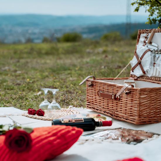 Adventure for two with a romantic picnic – Veliko Tarnovo and Arbanassi