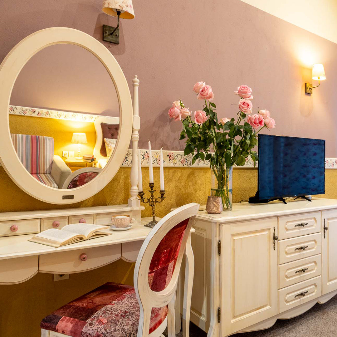 Weekday art inspiration for two at the enchanting Casa Art Boutique Hotel