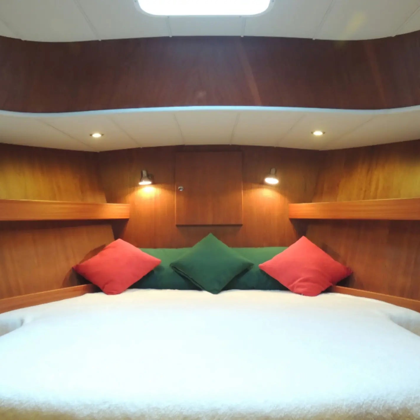 Romance on board motor yacht Miss Melody. Nessebar