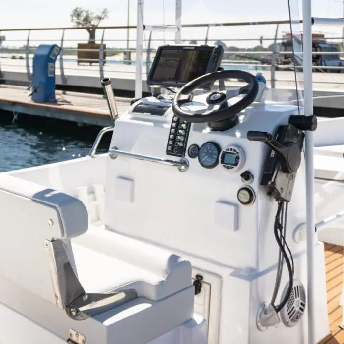 Sea experience. Relaxation and adventure on a boat