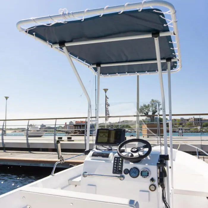 Sea experience. Relaxation and adventure on a boat