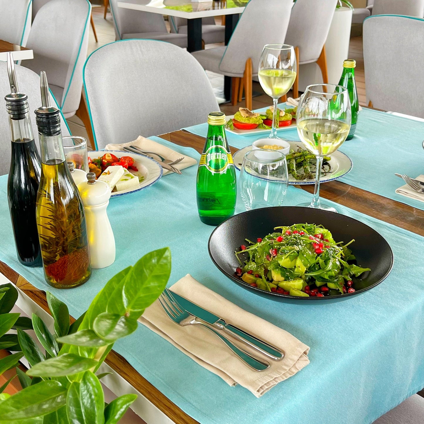 Romance by the Sea: a three-course dinner for two in Varna