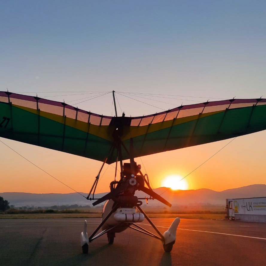 Flight with hang glider