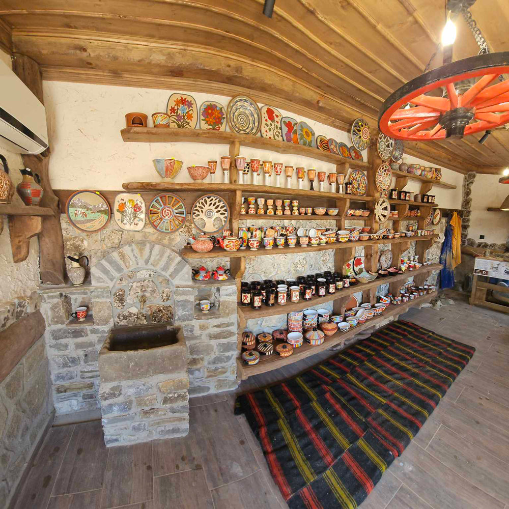 The emotion of the old houses - With an overnight stay and pottery lesson