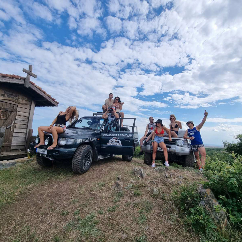 3 in 1 good vibes at the "Old Houses": Jeep safari, shooting training and wine tasting for two. Medovo village
