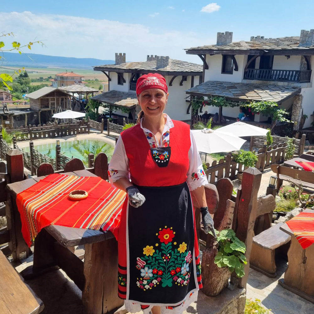 3 in 1 good vibes at the "Old Houses": Jeep safari, shooting training and wine tasting for two. Medovo village