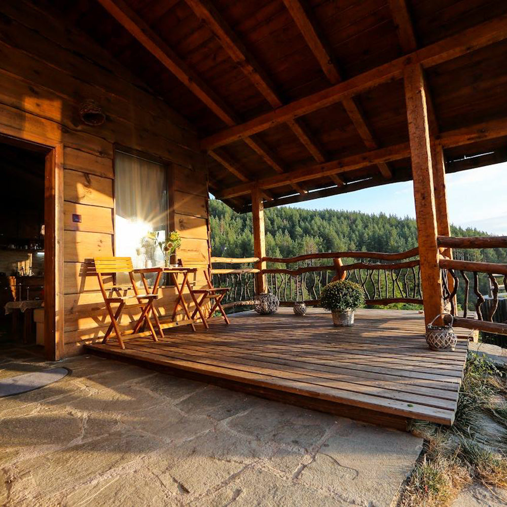 Escape in the wild in Leshten for two