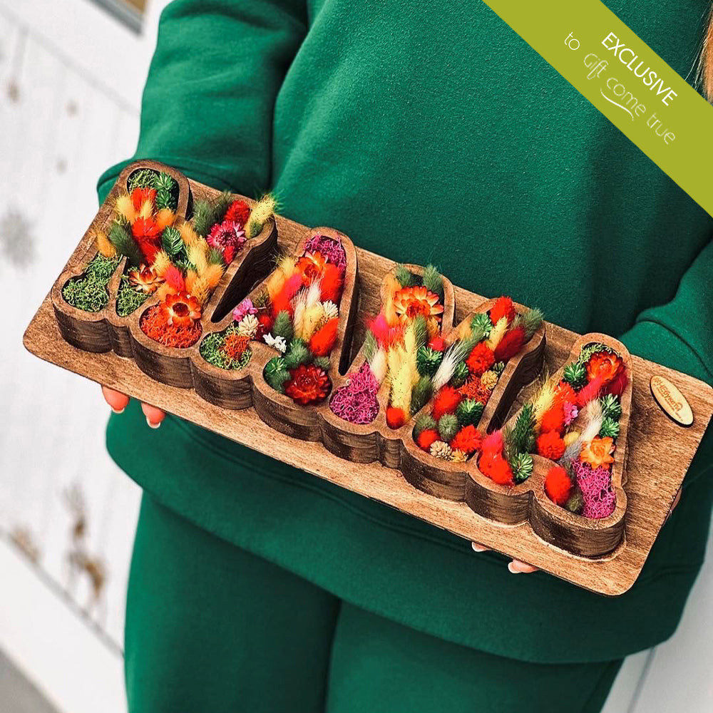 Say: "I love you", "Thank you" or "I appreciate you" ... with a wooden chest!