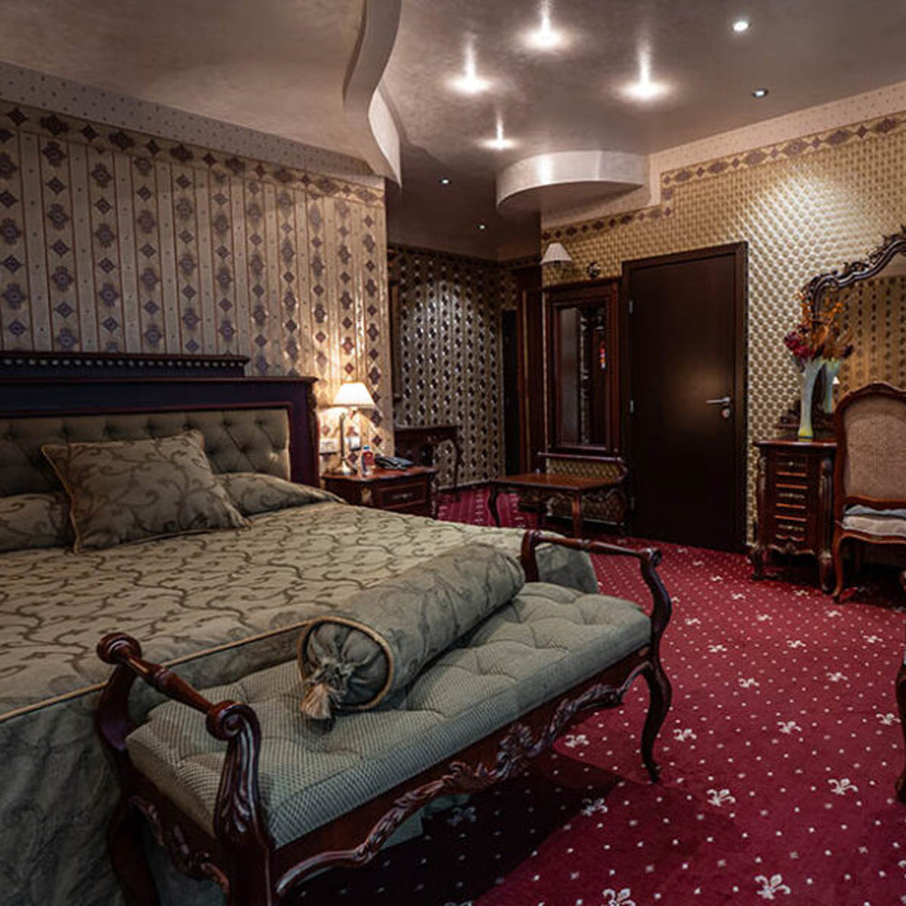 Luxury and relax package for two in Diplomat Plaza