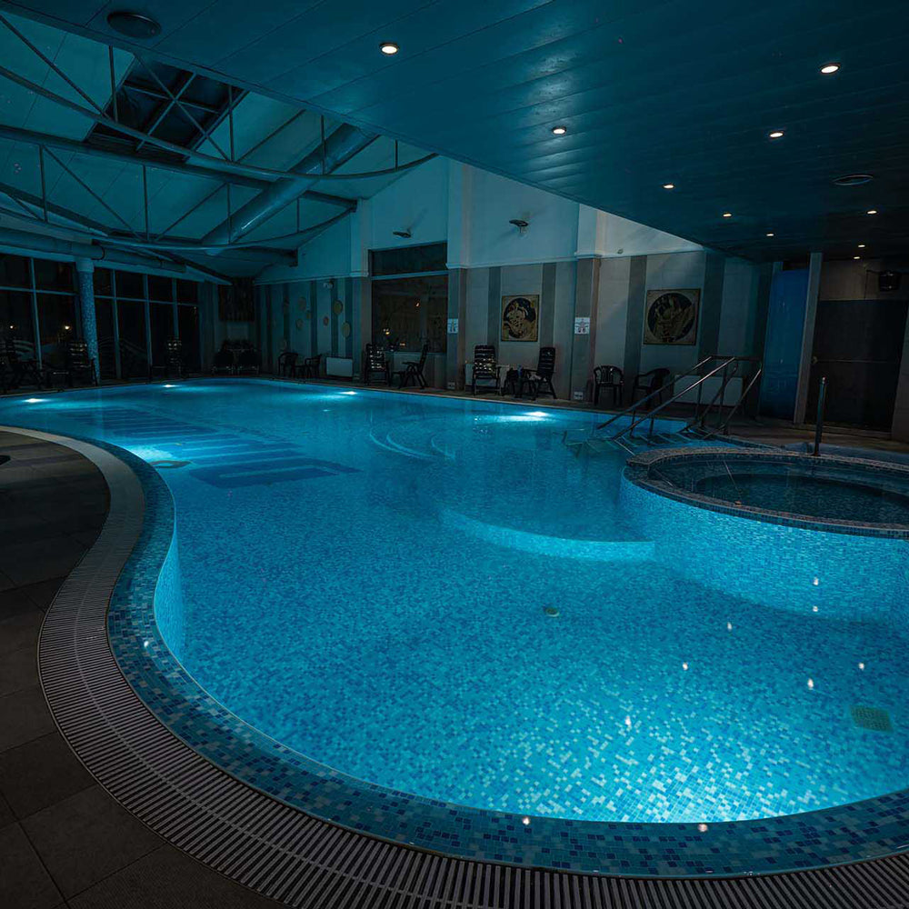 Luxury and relax package for two in Diplomat Plaza