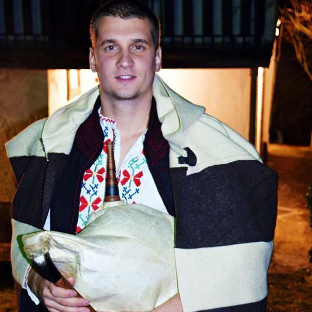 The magic of the Bulgarian music! 3 lessons in playing the bagpipe