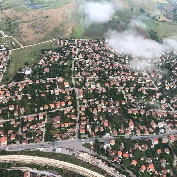 Tandem paragliding flight over Stara Planina