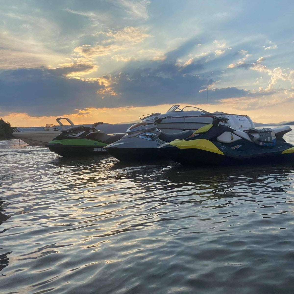 Jet rent at Iskar dam