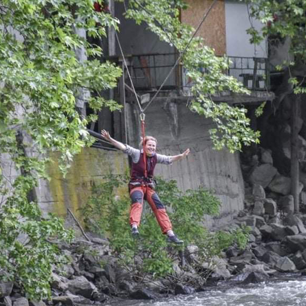 Rafting, canyoning and zipline in Kresna. A combined adventure for thrill-seekers