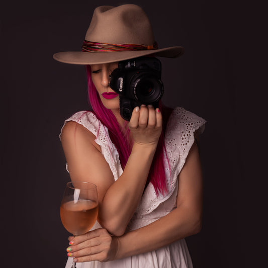 Photography and Wine. A special boutique event