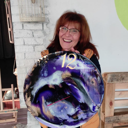 Epoxy resin wall clock workshop