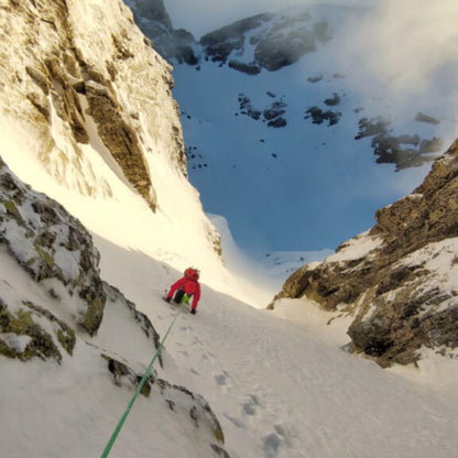 Conquer the peak! Winter mountaineering course