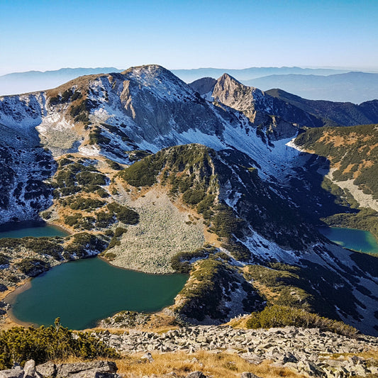 Discover the beauty of Bulgaria! Mountain trek to Sinanitsa, Muratov Peak and the Georgiyski Lakes