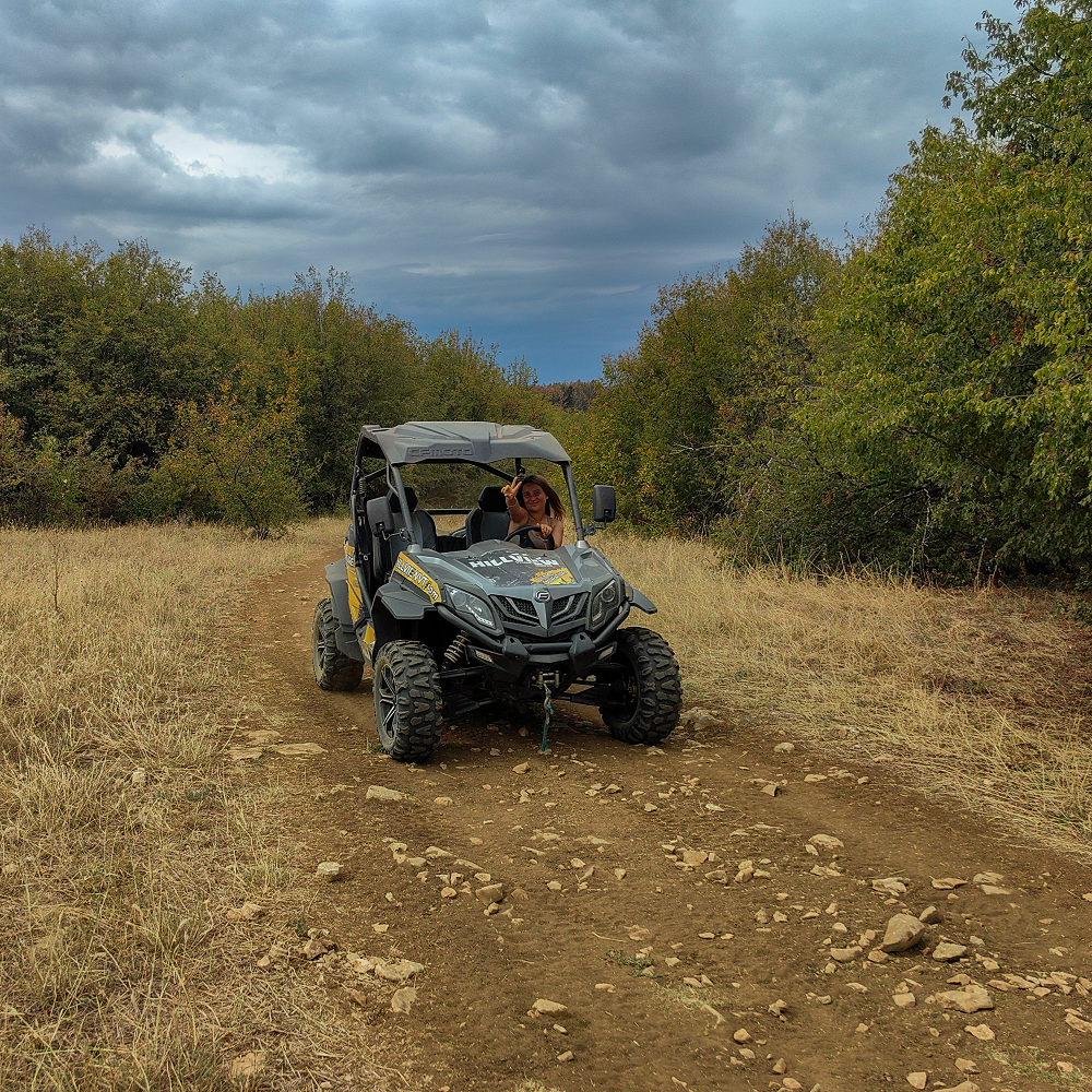 Off-road adventure with touring class buggies up to 800cc. Veliko tarnovo and Arbanasi