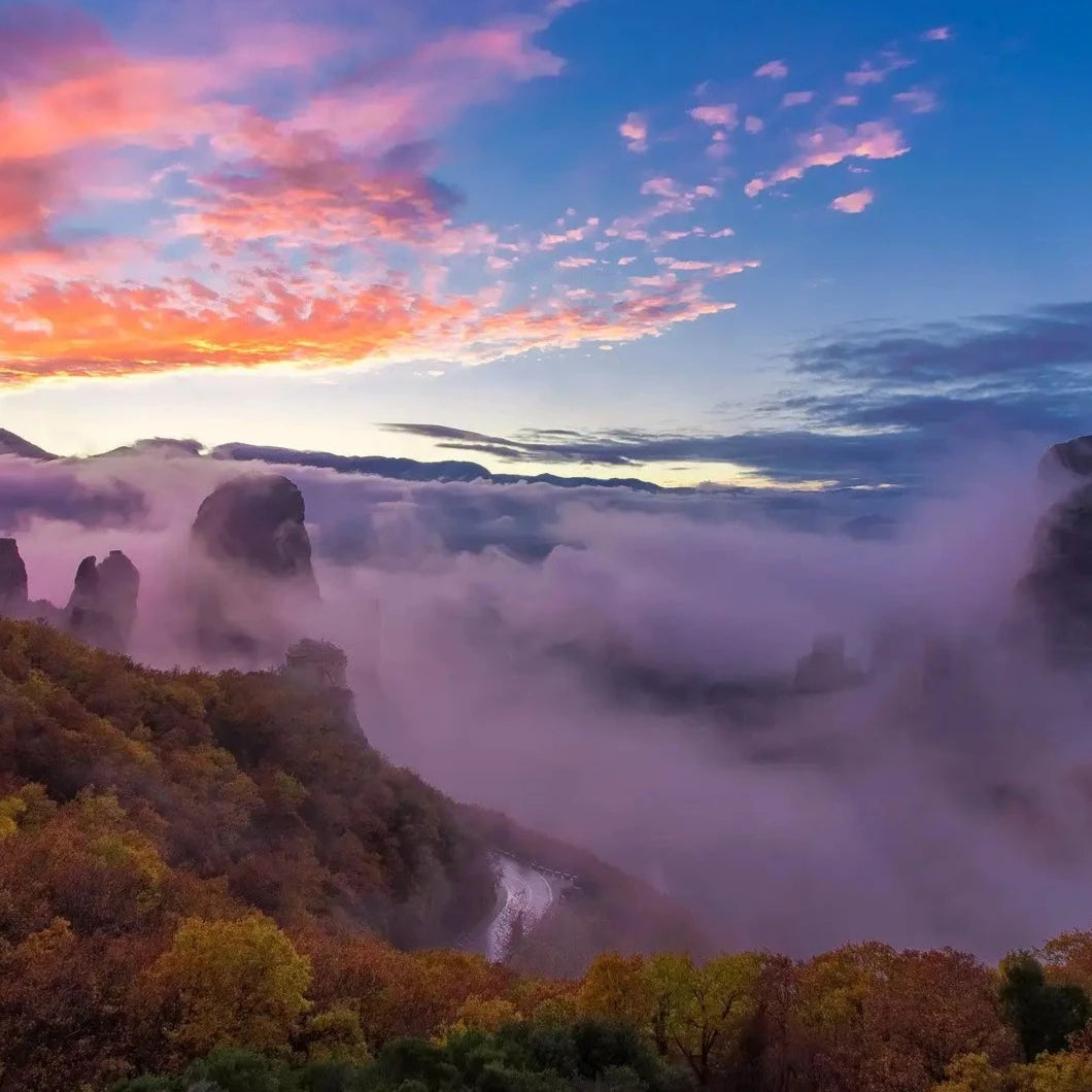 The magic of Meteora - enchanting sunset tour with a local guide