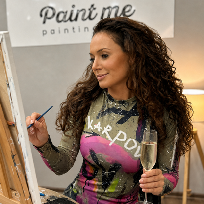 Painting and prosecco in Sofia – An art experience with a professional artist
