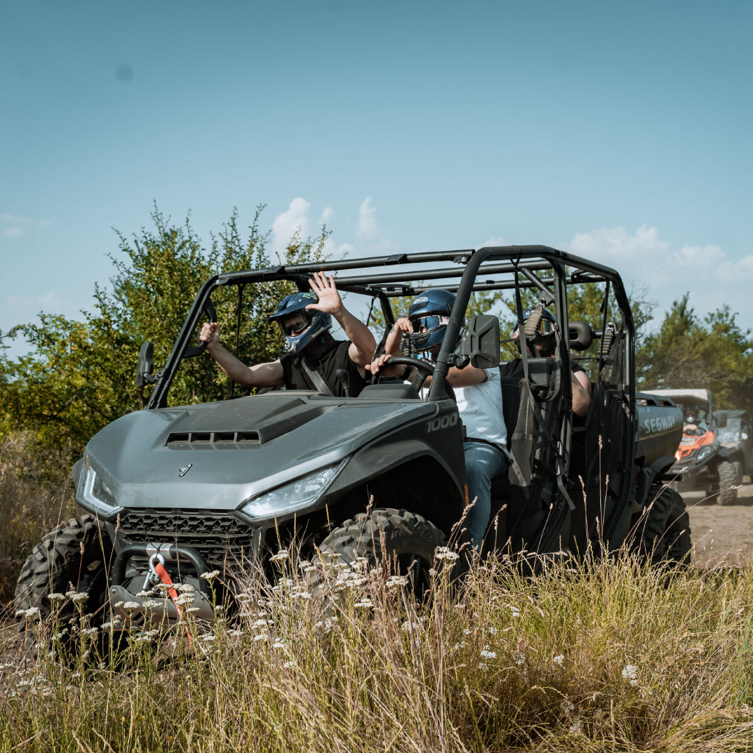 бъги приключение с приятели