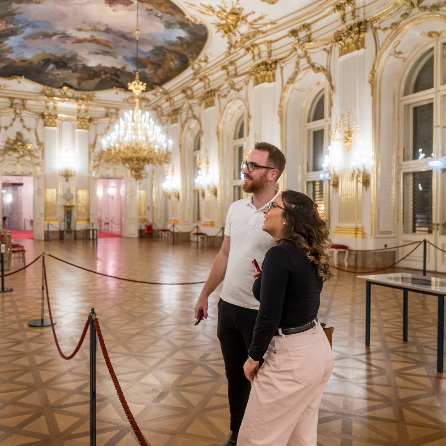 Vienna in all its splendor. 2 days for 2 in a 4-star hotel, a visit, dinner and a concert at Schönbrunn