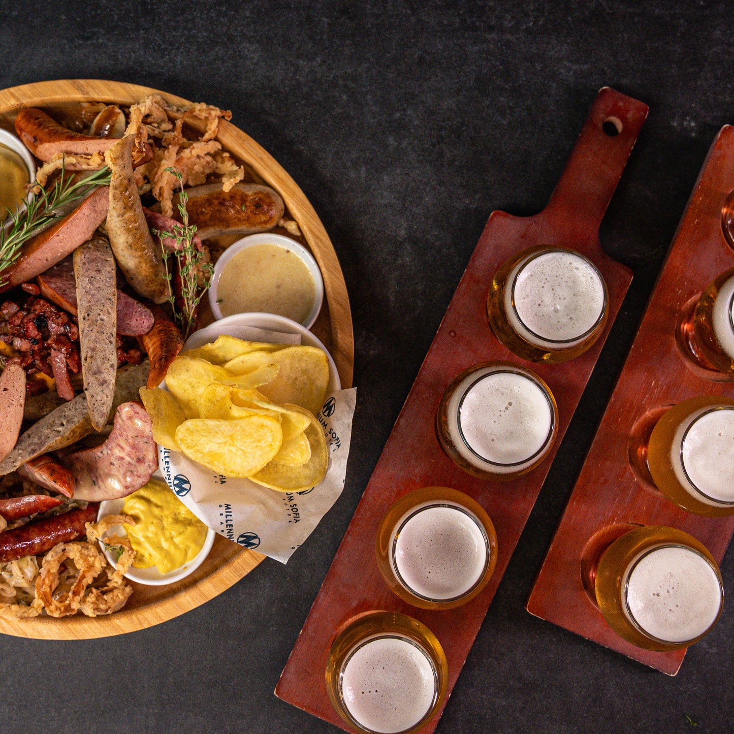Have some beer in "Vienna"? A thematic tasting for two