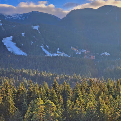 Panoramic balloon ascent in Borovets