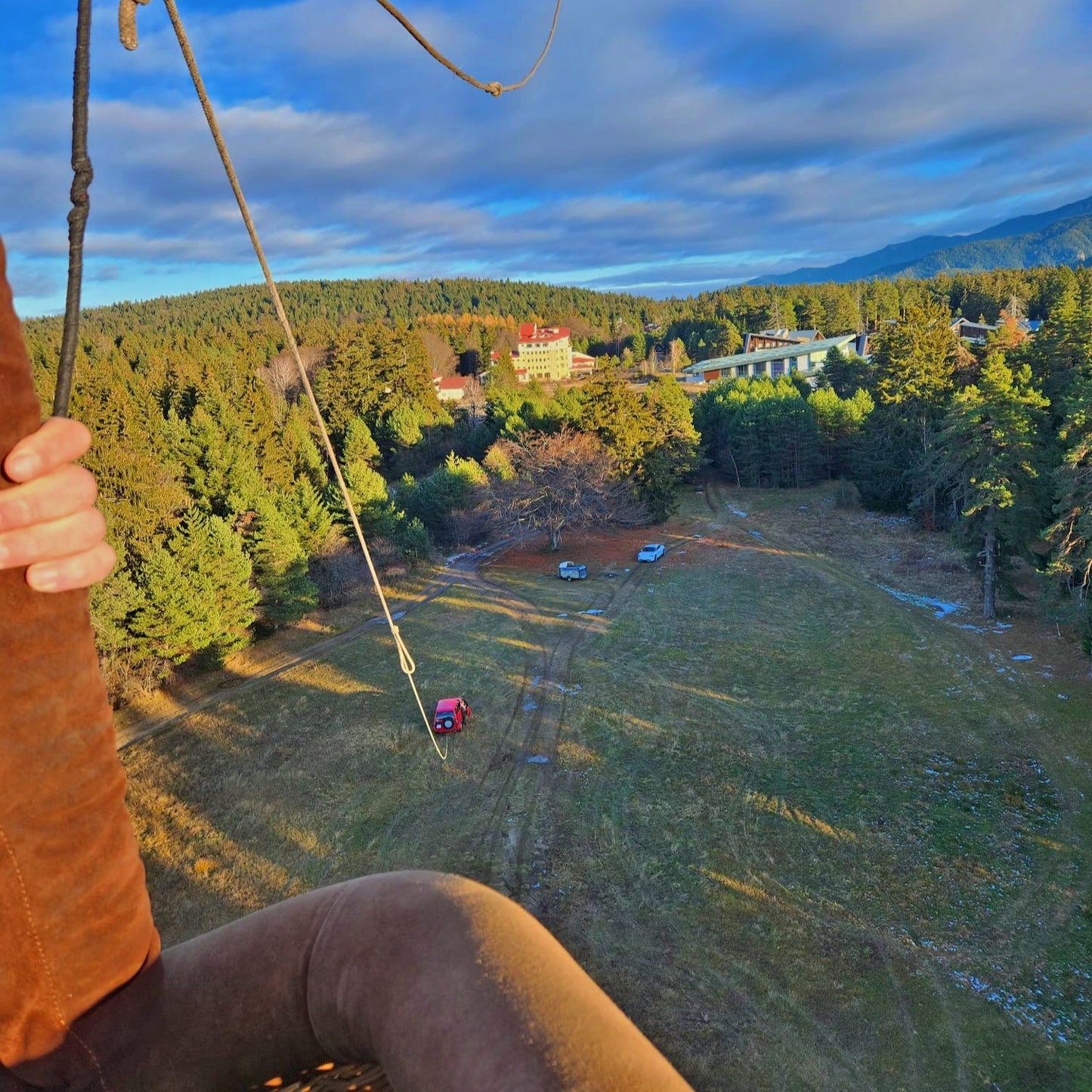 Panoramic balloon ascent in Borovets