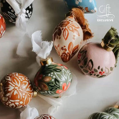 Christmas bauble painting and decoupage workshop. Varna